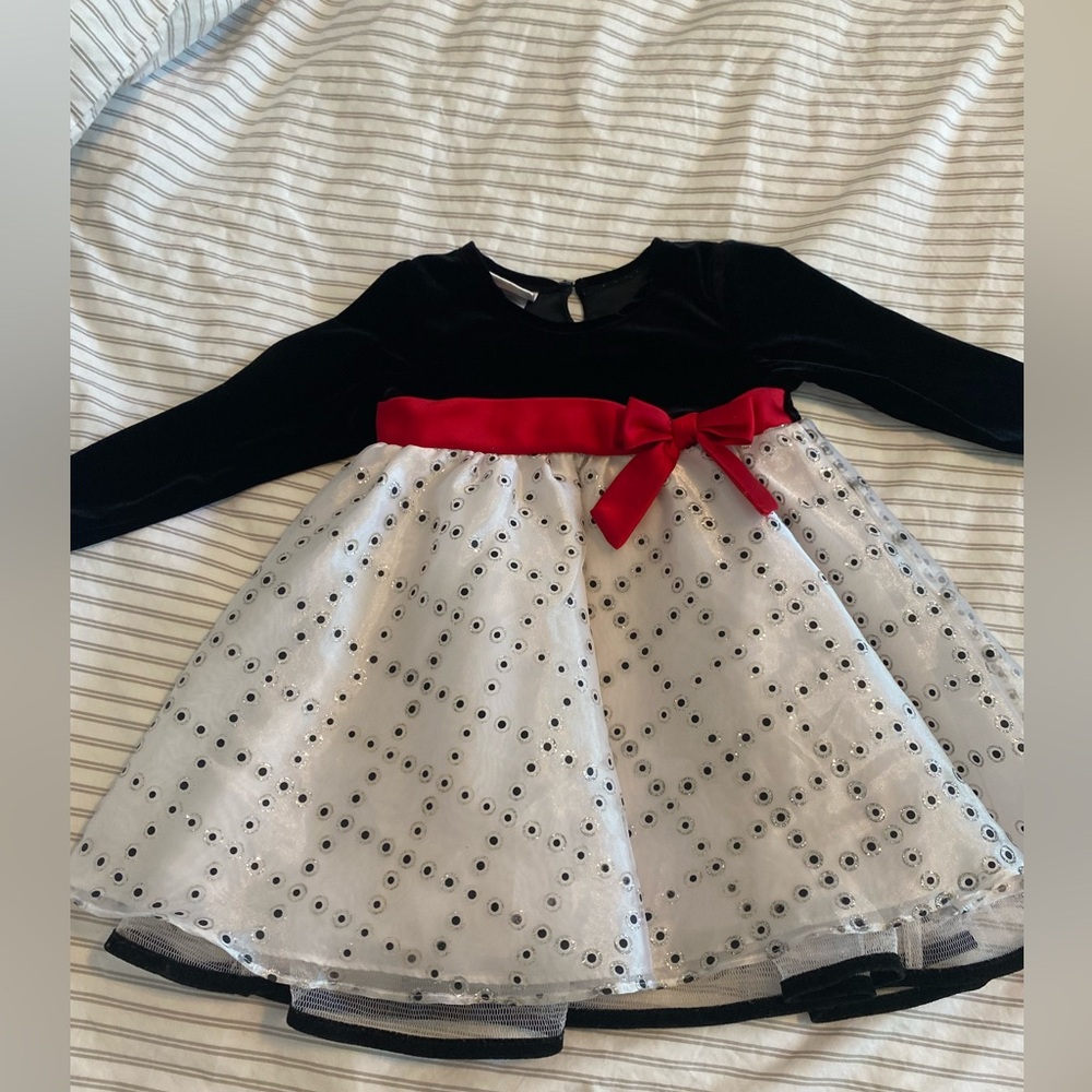 GORGEOUS HOLIDAY DRESS TODDLER WITH TULLE.